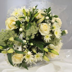 white bouquet flowers