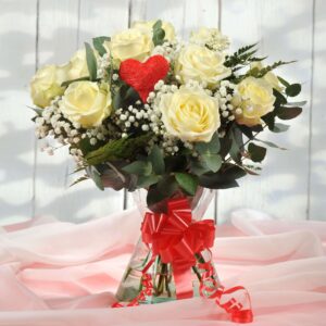 Elegance-12-White-Roses-4.