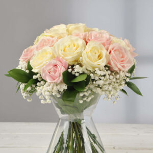 Sweet-and-White-Avalanche-Rose-Bouquet-4-scaled.