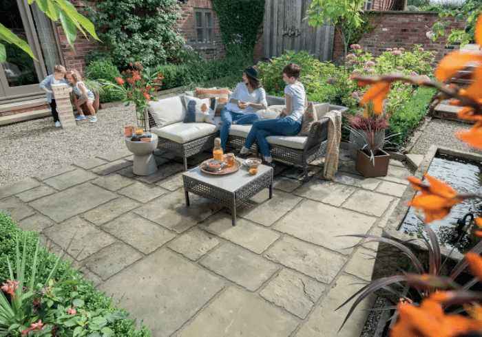 Modern Patio Eco-Friendly Paving