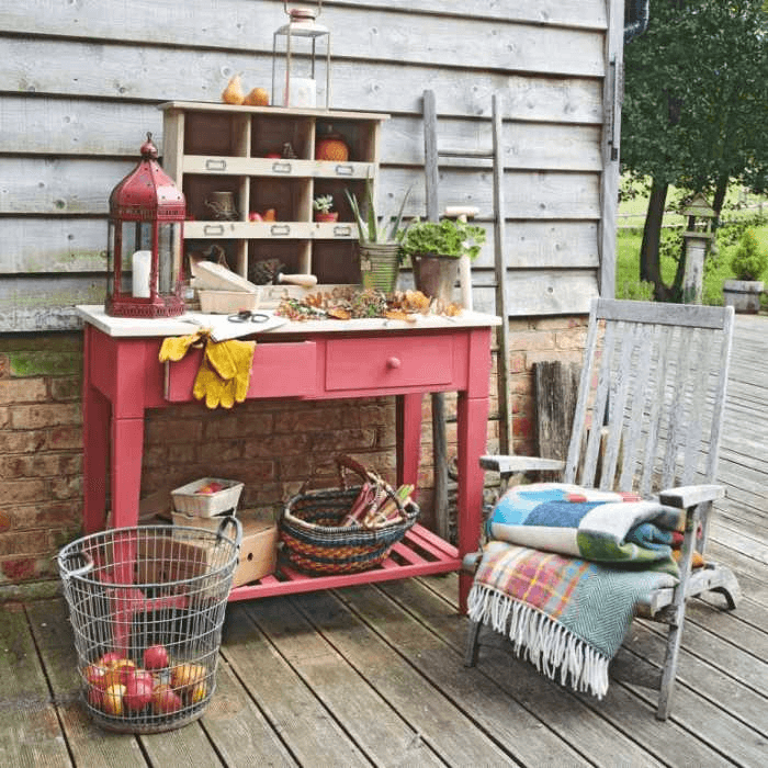 Modern Patio Potting Area
