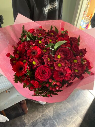 All Red Flower Bouquet photo review
