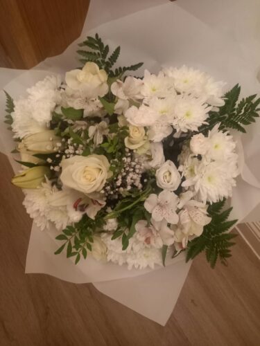 All White Bouquet photo review
